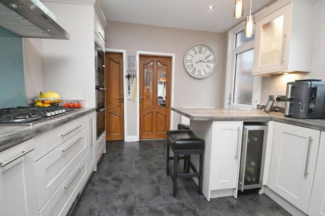 3 bed Detached for sale Image 7