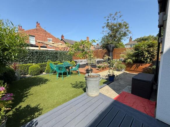 3 bed Semi-Detached for sale Image 10