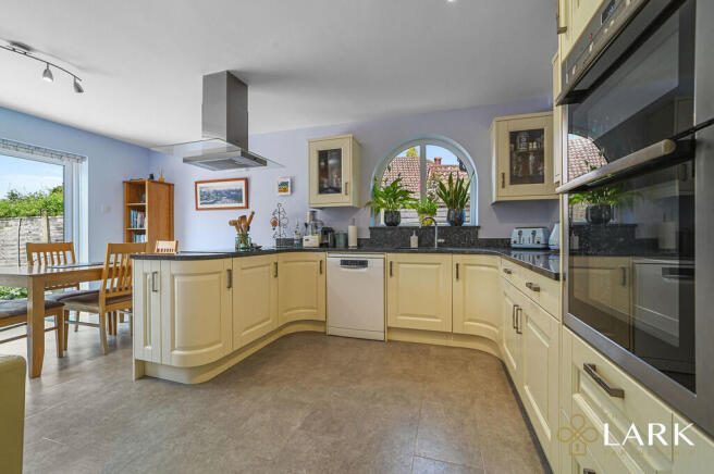 HT-LARK-StAlbans-...