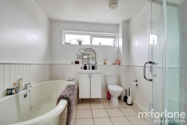 Dickens Close, Swindon, SN3 photo 4