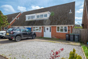 38, Kingscote Road, Cowplain, Waterlooville PO8 8QB