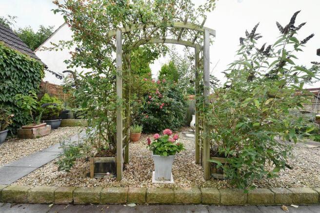 Garden1 