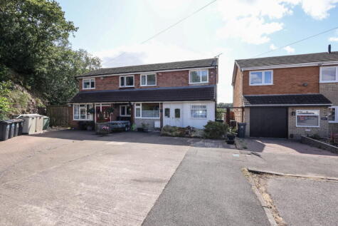 Corinne Close, Rednal, Birmingham, B45 8EJ