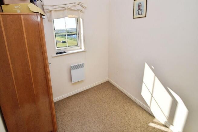 2 bed Ground Flat for sale Image 11