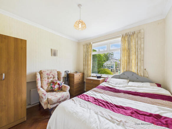 3 bed Detached Bungalow for sale Image 11