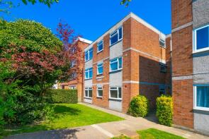 Flat 13, Dorchester Court, Buckingham Road, South Woodford, London E18 2NG