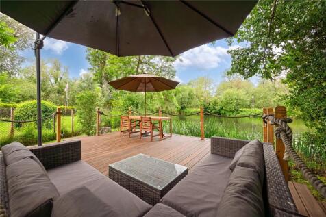 Riverside Close, Bedford, Bedfordshire, MK42