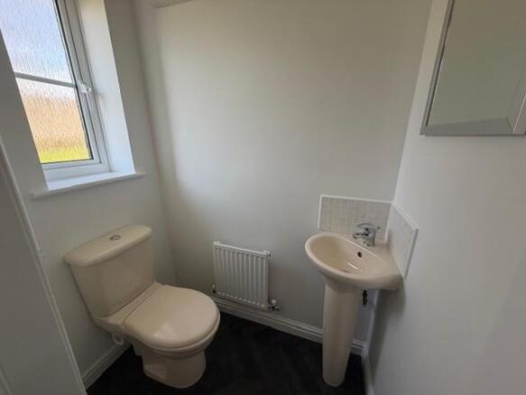 Downstairs Cloakroom.jpg