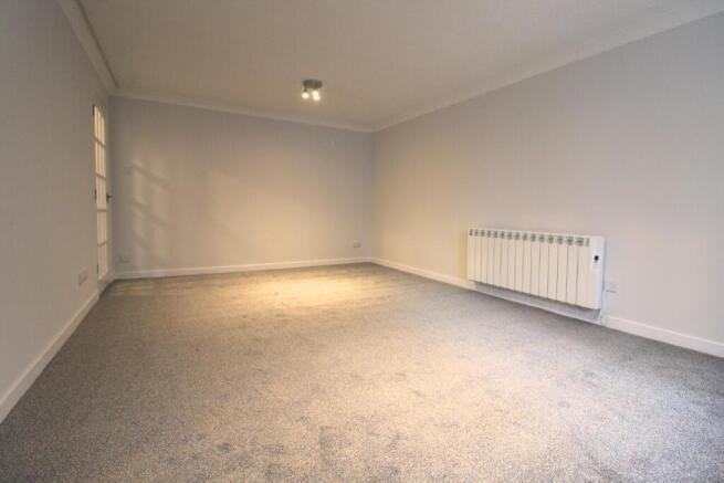 Bath Street, Largs, KA30 photo 5
