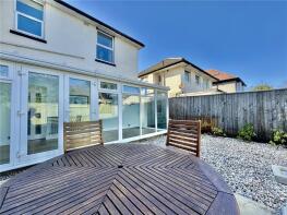 32a, Richmond Park Road, Bournemouth BH8 8TG