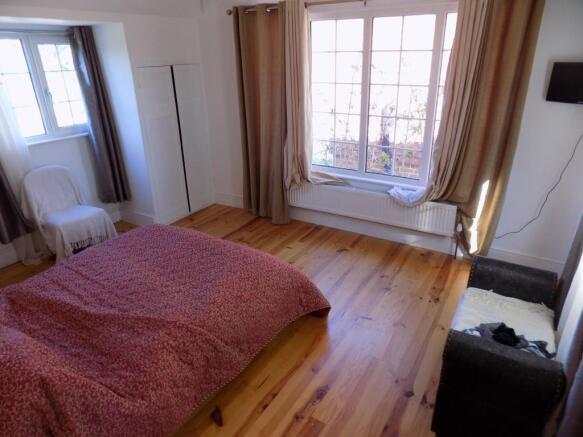 Photo 7