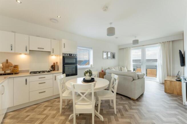 Living Room / Kitchen