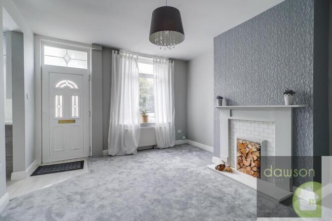 2 bed Terraced to rent Image 3