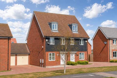 Fern Way, Red Lodge, IP28 8WW