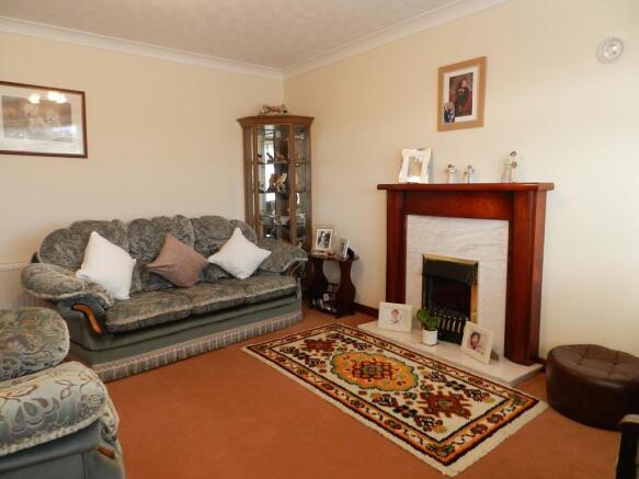 Lounge 3 (Property Image)