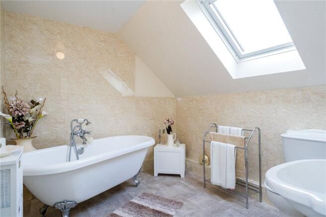 Ensuite Bathroom