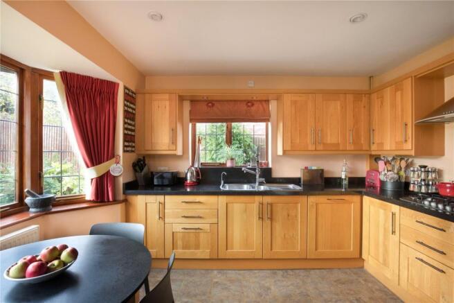 Kitchen/Breakfast Rm