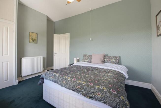 2 bed Terraced for sale Image 12