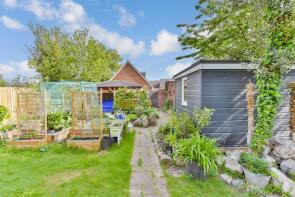16, London Road, Sittingbourne ME10 1NA