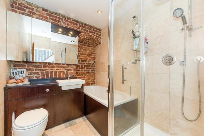 (Rightmove) 21.jpg