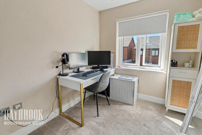 3 bed Detached for sale Image 11