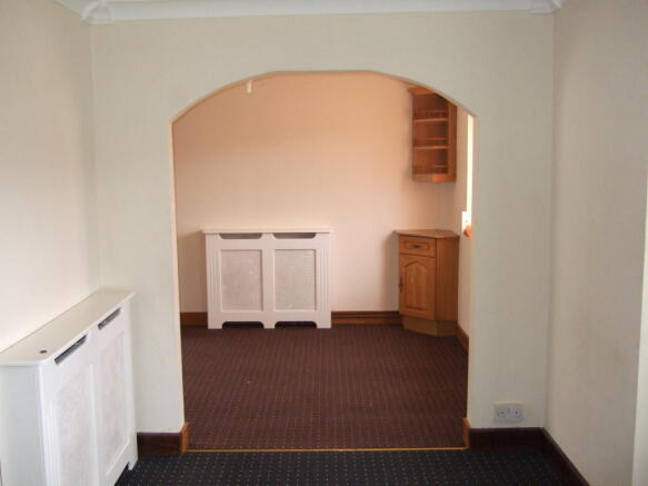 Lounge & Dining Room