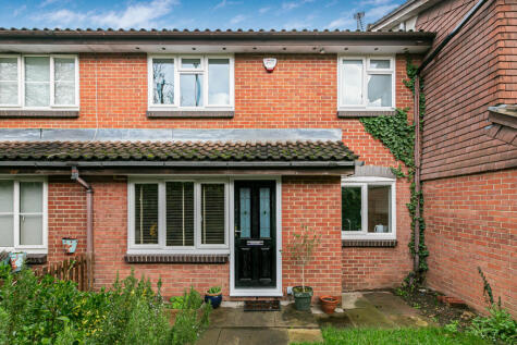 Windermere Close, Egham, Surrey, TW20