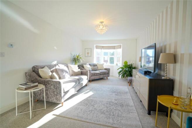 2 bed Apartment for sale Image 6
