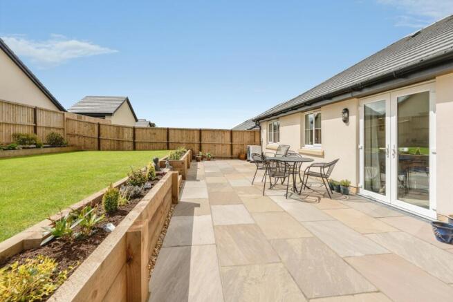 Ribblesdale Avenue, Worsthorne, Burnley, Lancashire, BB10 photo 4