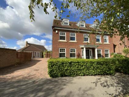 The Pines, Kingswood, Hull, HU7