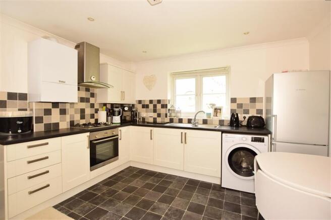 Kitchen/ Living Room