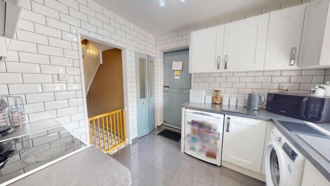 3 bed Semi-Detached for sale Image 5