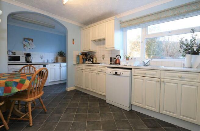 Kitchen diner