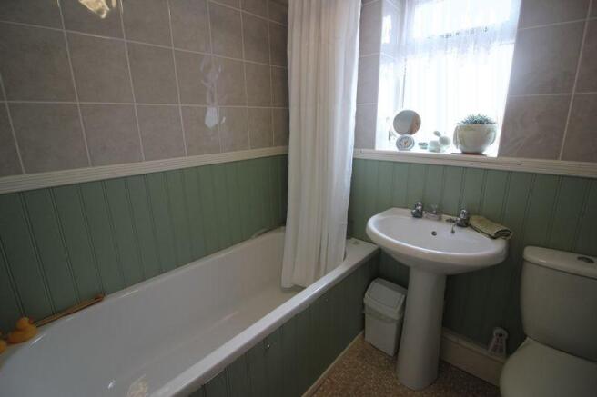 g/f bathroom