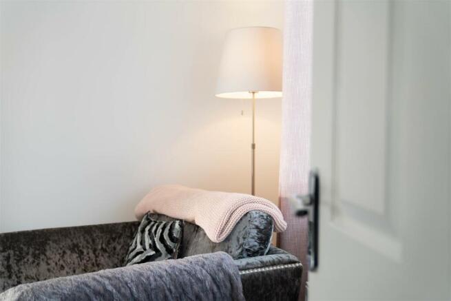 living room-7.jpg