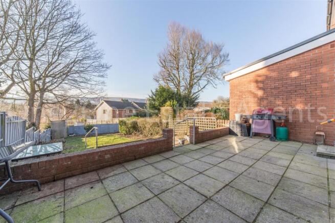 34 Llanyravon Way-13.jpg