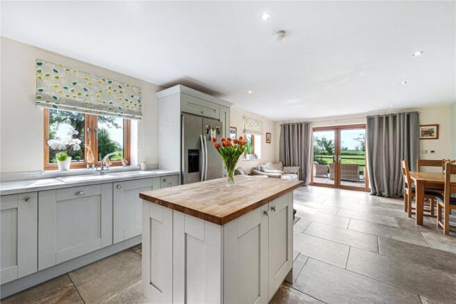 Living Kitchen A