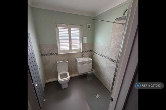 Wet Room/ Bathroom