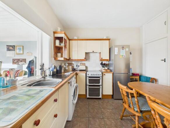 2 bed Detached Bungalow for sale Image 11