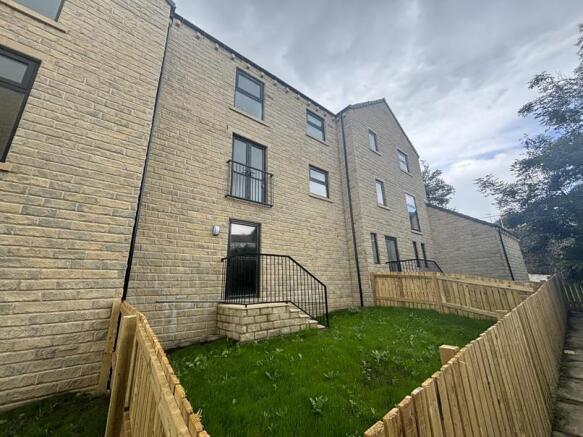 image00002edit 10 Kinder.jpg