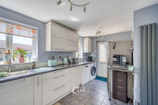 Rydal Close, Hednesford photo 4