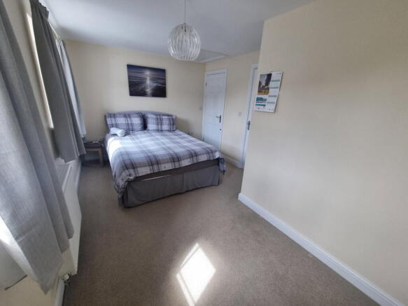 2 bed Detached to rent Image 7