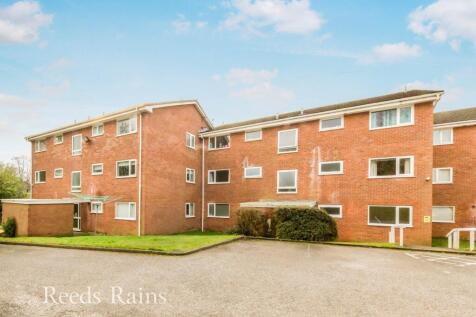 Beech Farm Drive, Tytherington, Macclesfield, Cheshire, SK10