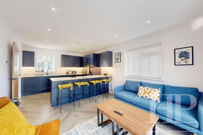 Lounge/dining room/kitchen