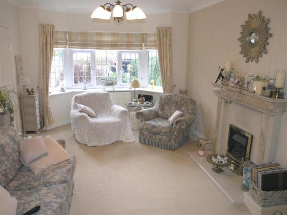 PLEASANT LOUNGE