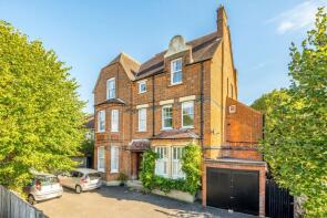 Flat 2, 14, Arterberry Road, London SW20 8AJ