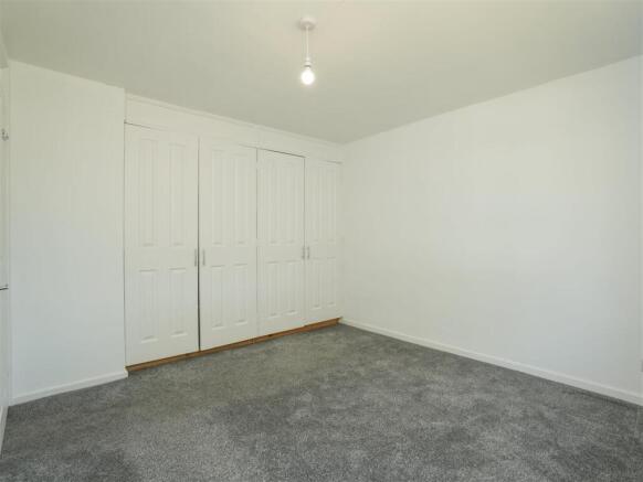 2 bed Semi-Detached Bungalow for sale Image 8