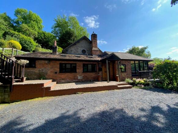 Beacon Cottage Front.jpg