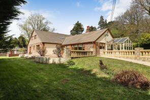 Brookside, Tran Lane, Porth CF39 8HL