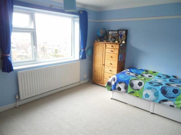 Bedroom no.2 rear do